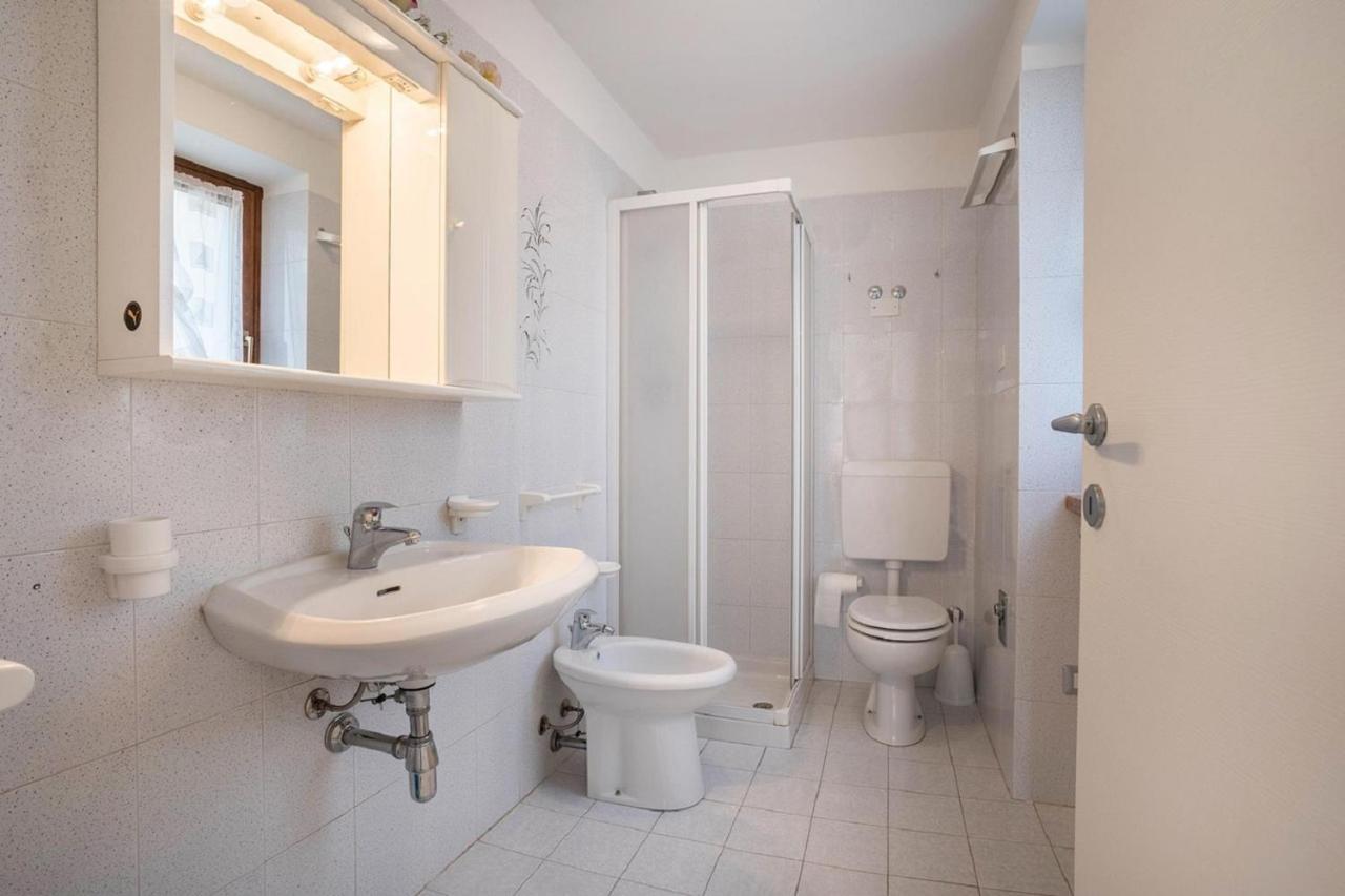 Appartamenti Casa Palazzina Malcesine Luaran gambar