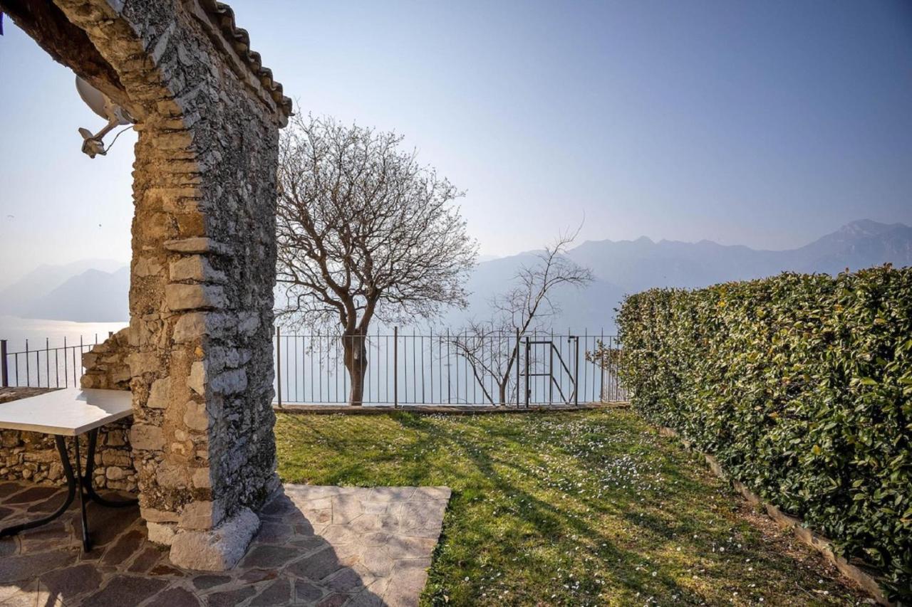 Appartamenti Casa Palazzina Malcesine Luaran gambar