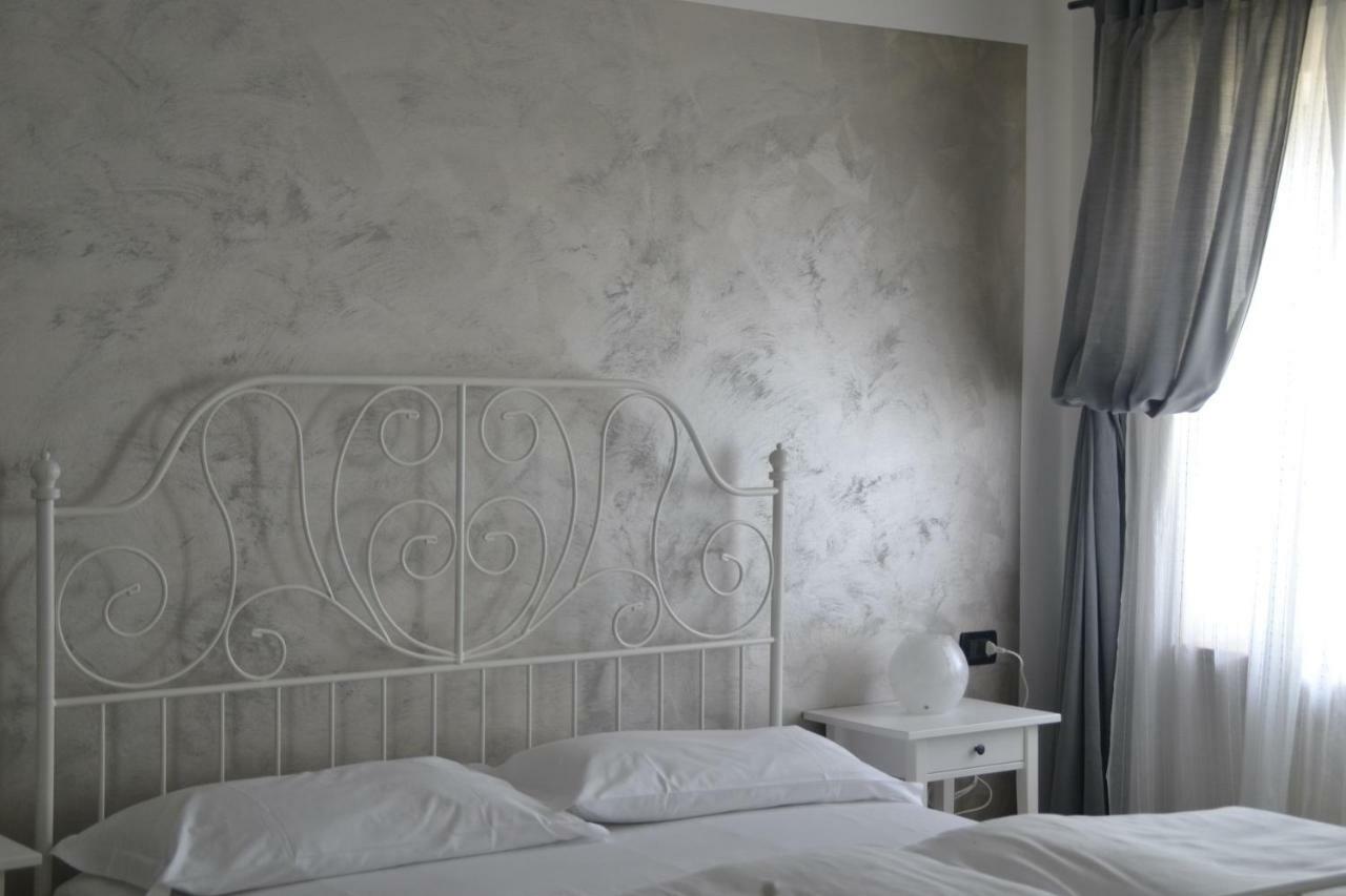 Appartamenti Casa Palazzina Malcesine Luaran gambar