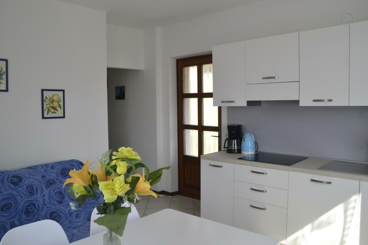 Appartamenti Casa Palazzina Malcesine Luaran gambar
