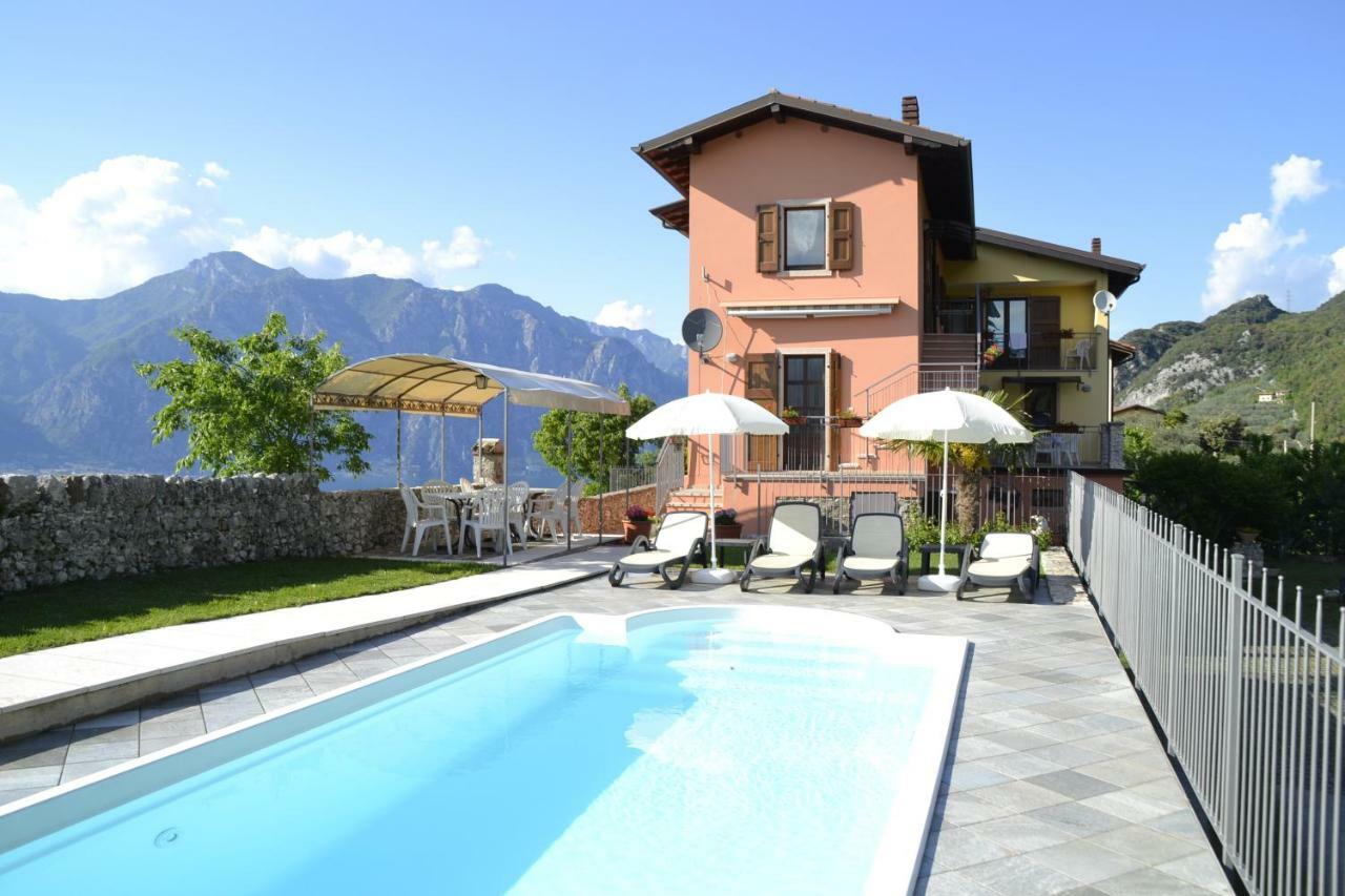 Appartamenti Casa Palazzina Malcesine Luaran gambar